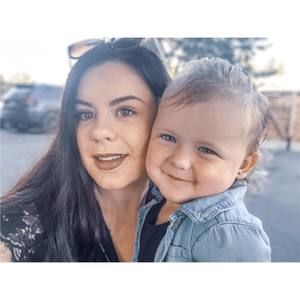 Meet your Posher, Kayla